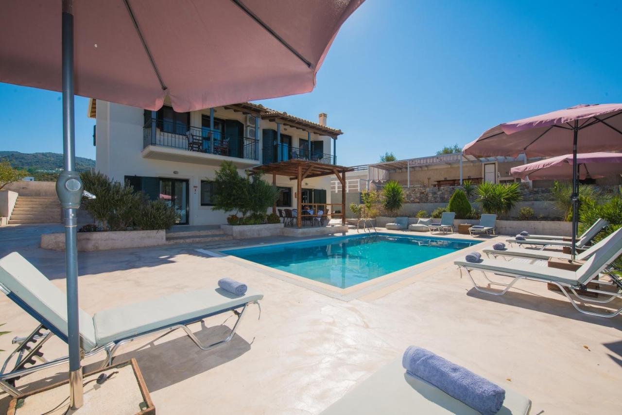 Villa Endless Blue Kalamítsi Exterior photo
