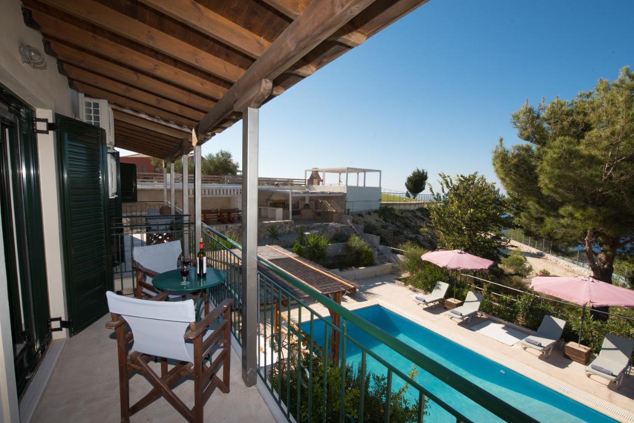 Villa Endless Blue Kalamítsi Exterior photo