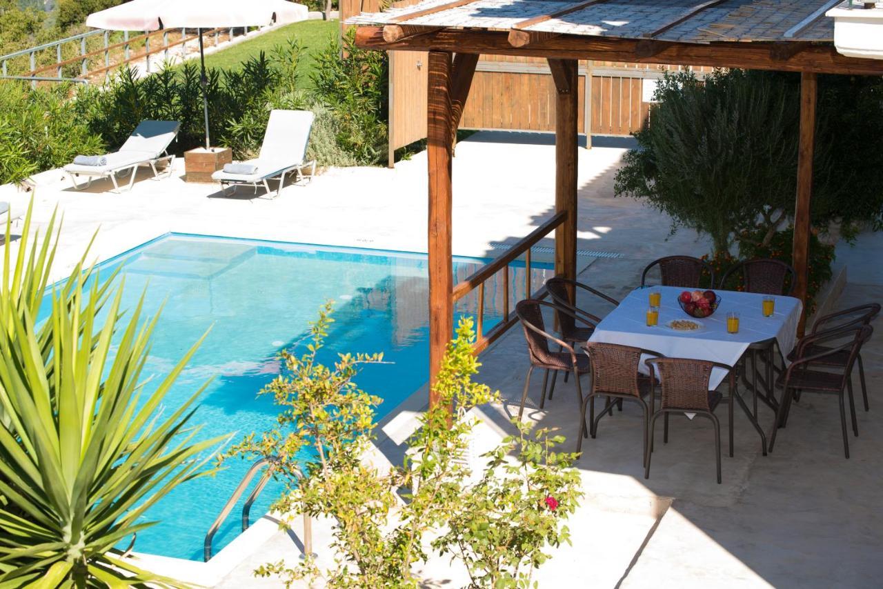 Villa Endless Blue Kalamítsi Exterior photo